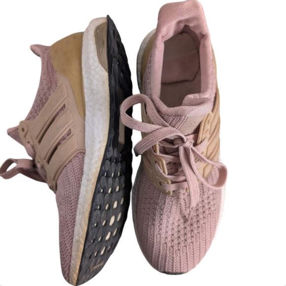 Adidas Ultraboost 4.0 Pink Ash Pearl Running Shoes - Picture 11 of 15